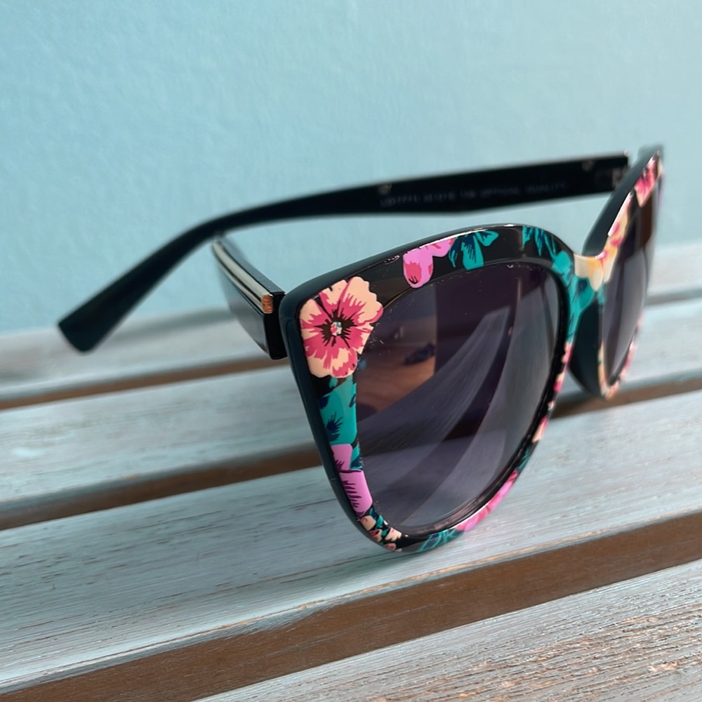 Floral print frames - Picture 4 of 11